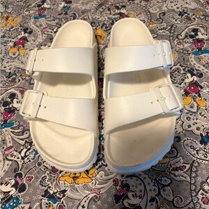 Birkenstock Women's White Sandals Size 37